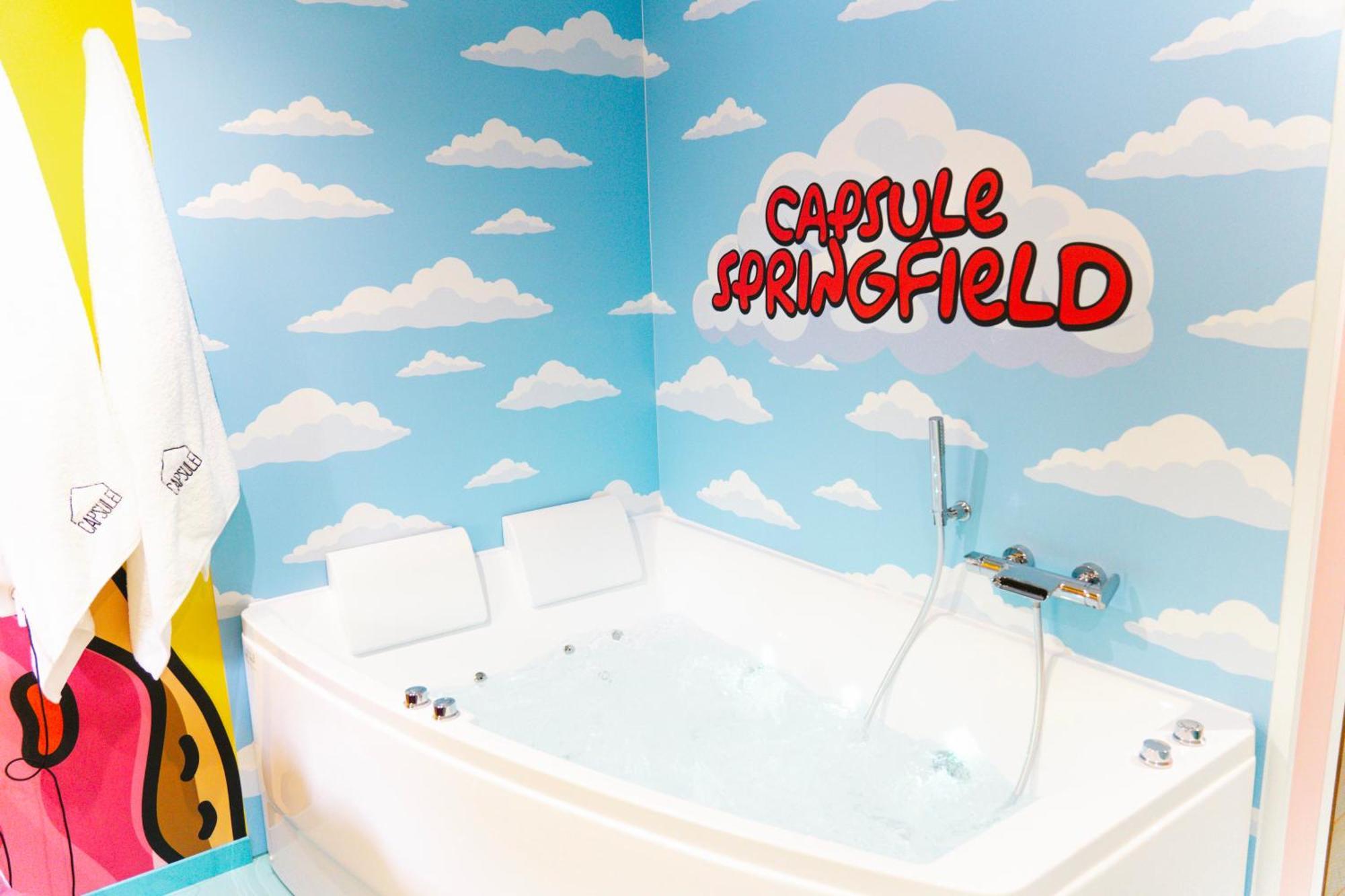 Capsule Springfield - Balneo -Sauna - Billard Douai Bagian luar foto